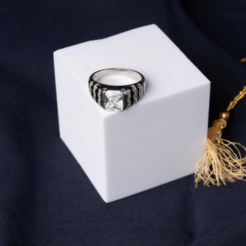 Royal Spark Ring